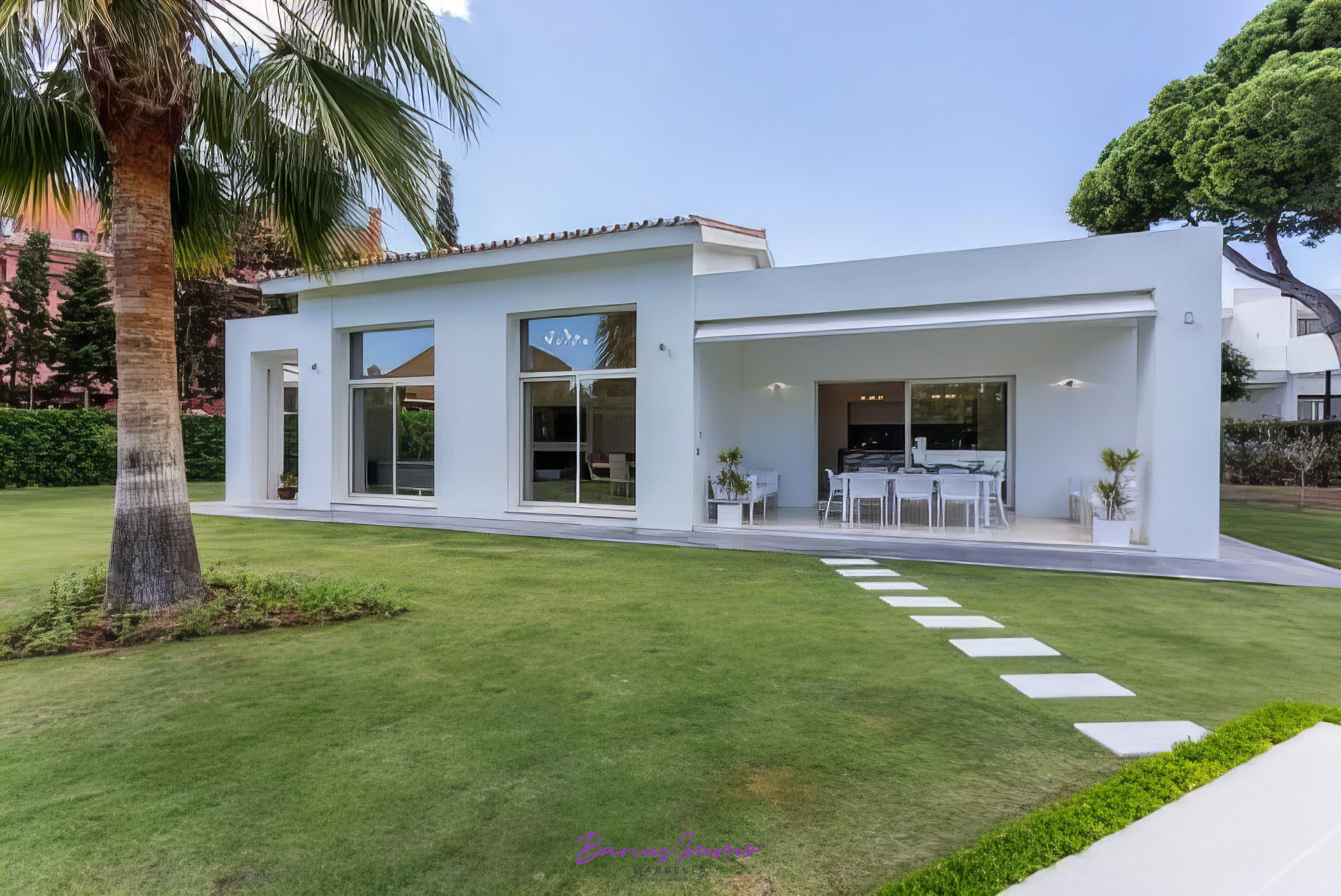3 bed Villa (Detached) For Sale in Marbella,